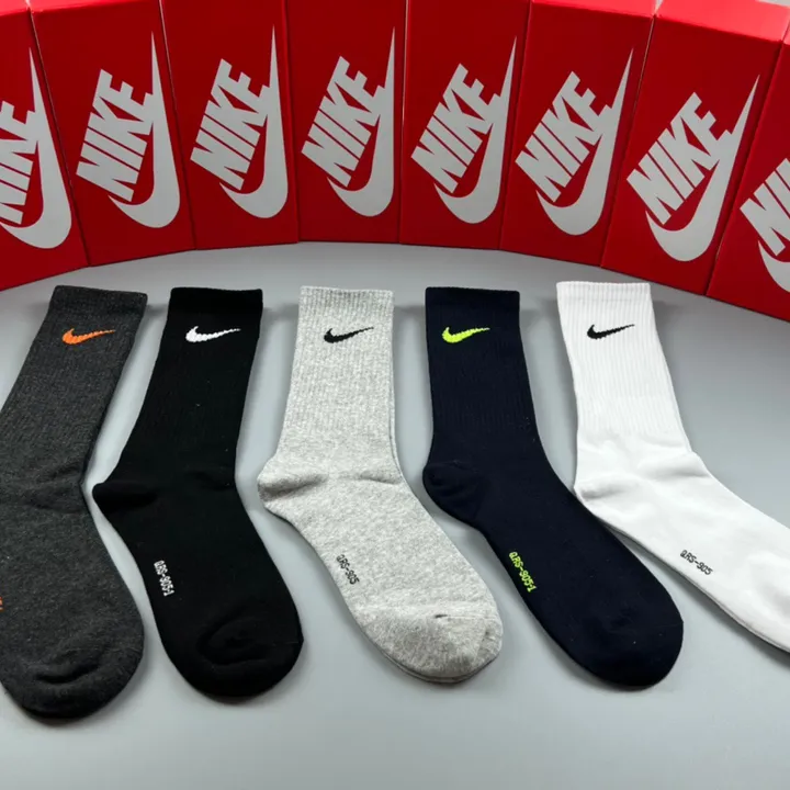 スーパーコピー ナイキ 靴下