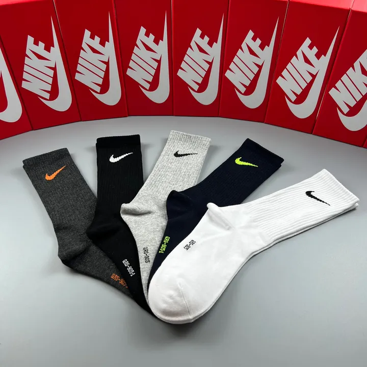スーパーコピー ナイキ 靴下