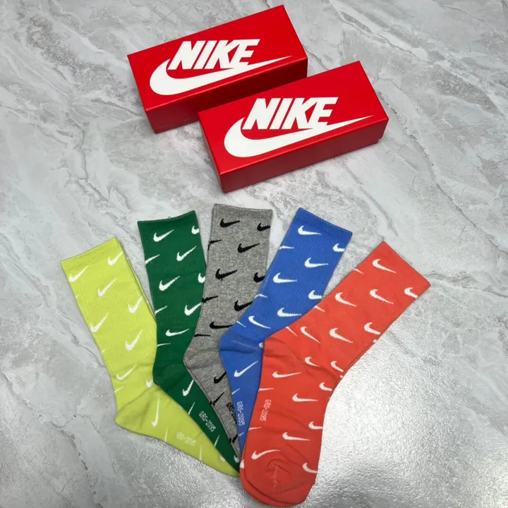 スーパーコピー ナイキ 靴下