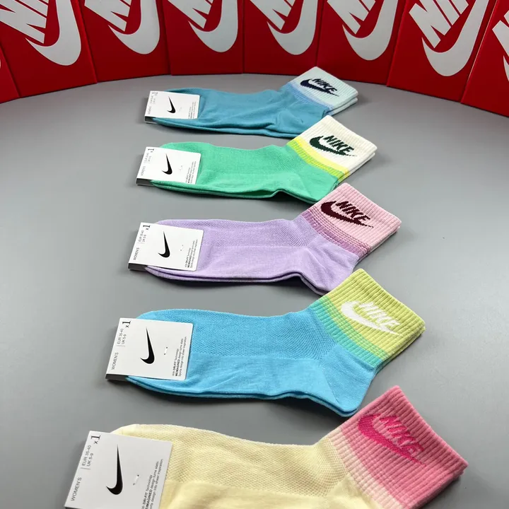 スーパーコピー ナイキ 靴下