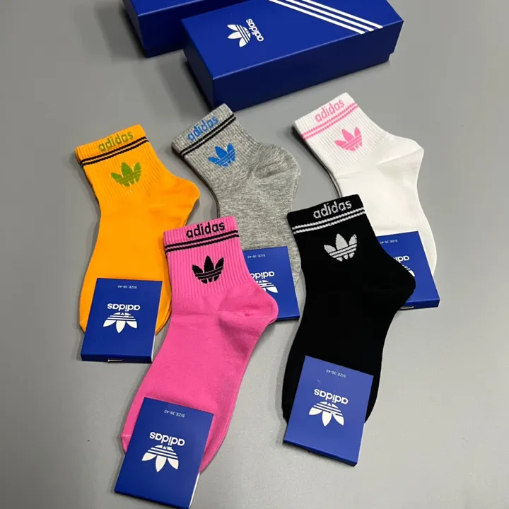 スーパーコピー アディダス 靴下