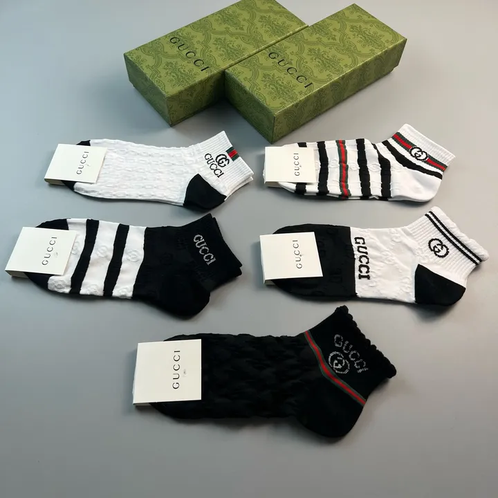スーパーコピー グッチ 靴下