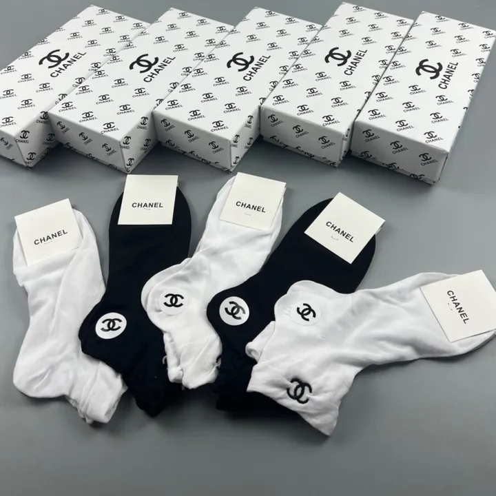 スーパーコピー シャネル 靴下