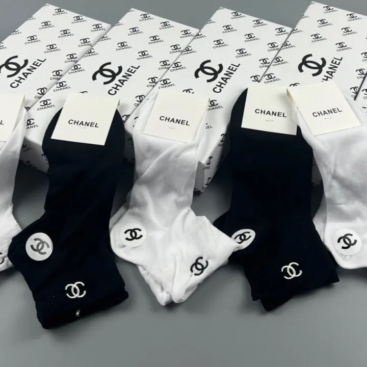 スーパーコピー シャネル 靴下