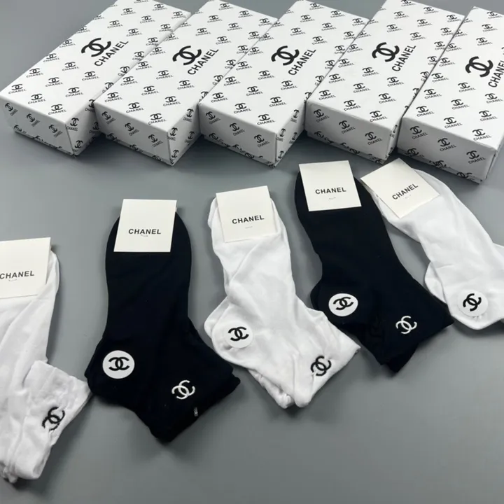スーパーコピー シャネル 靴下