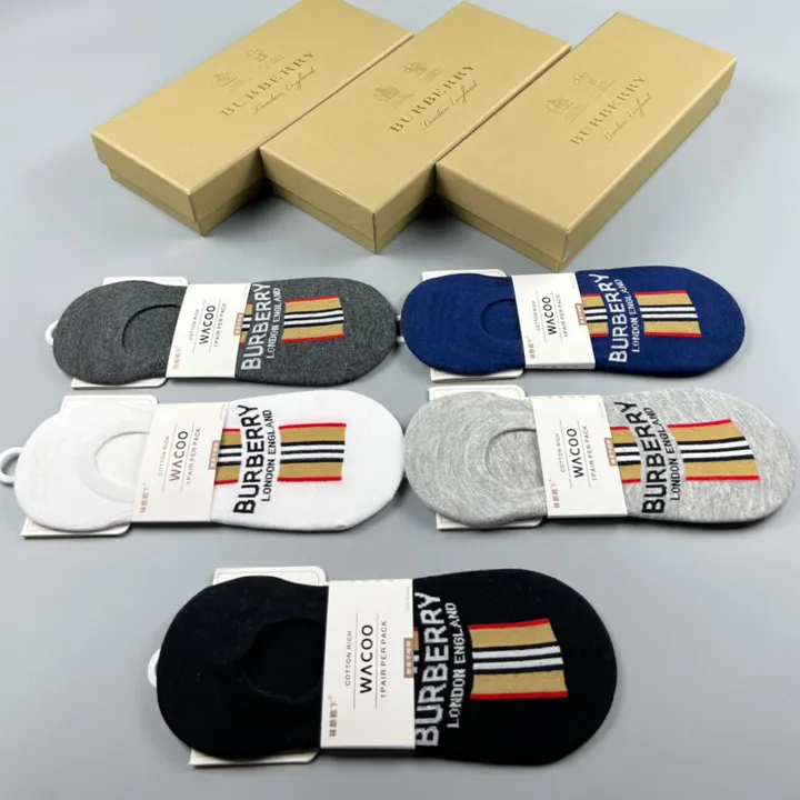 スーパーコピー バーバリー ス 靴下