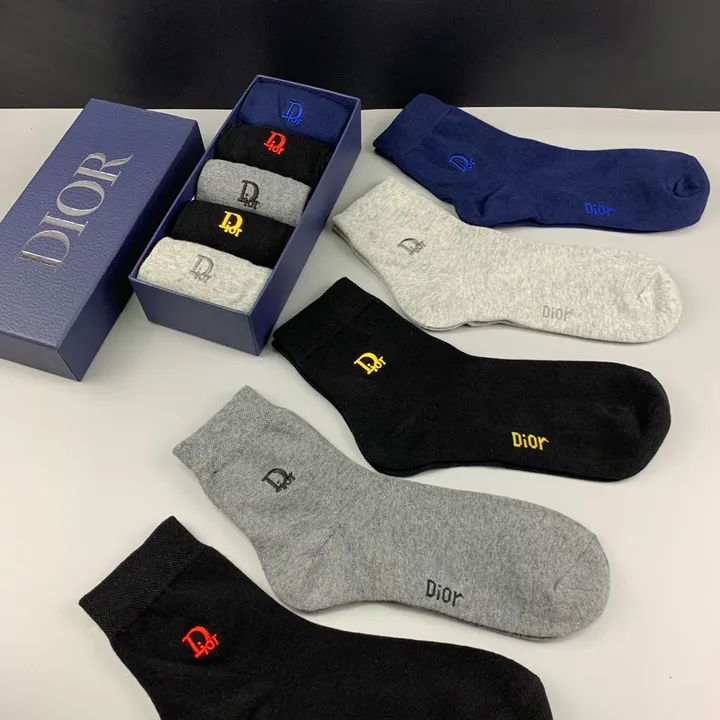 スーパーコピー ディオール 靴下