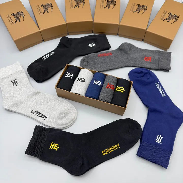 スーパーコピー バーバリー ス 靴下