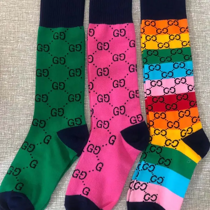 スーパーコピー グッチ 靴下