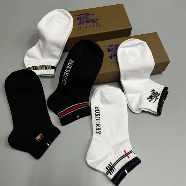 スーパーコピー バーバリー ス 靴下