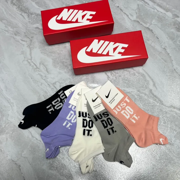 スーパーコピー ナイキ 靴下