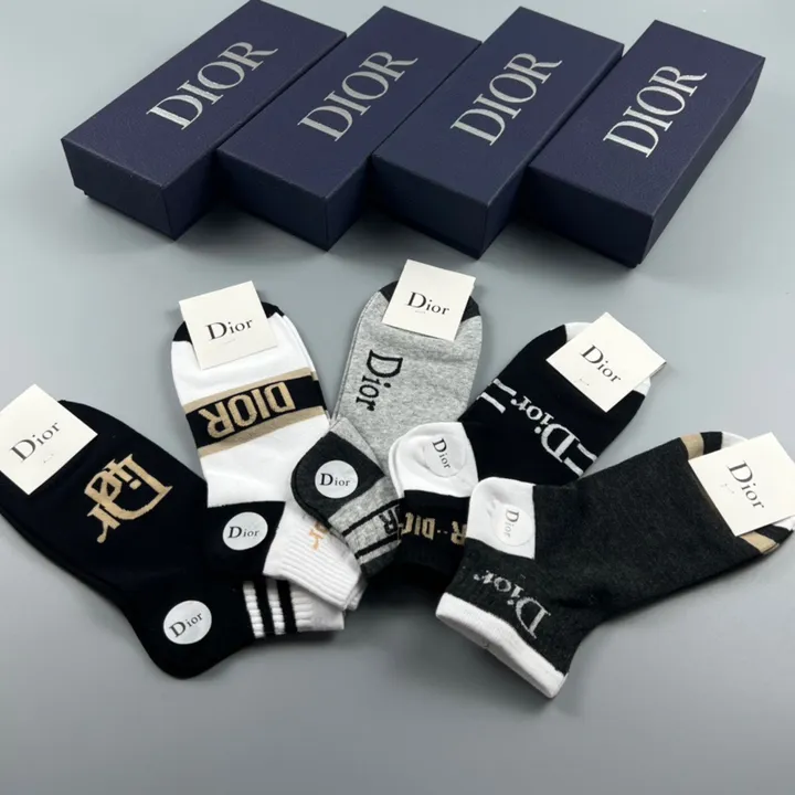 スーパーコピー ディオール 靴下