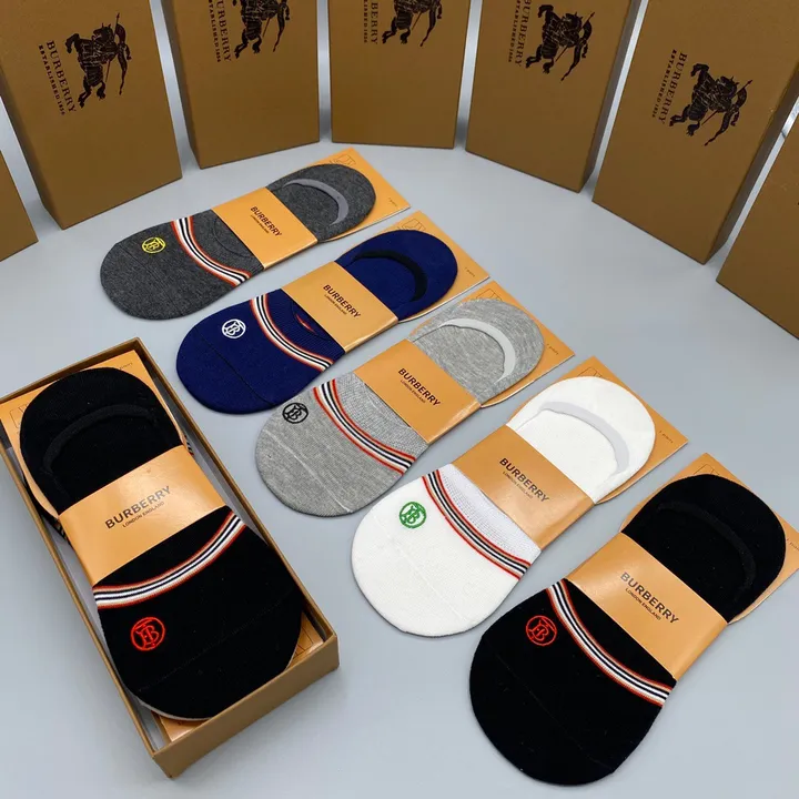 スーパーコピー バーバリー ス 靴下