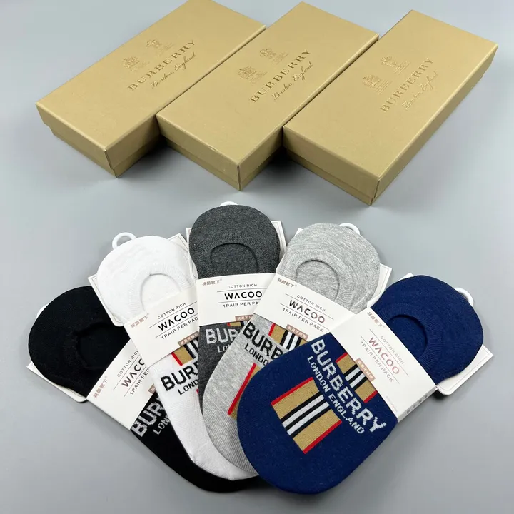 スーパーコピー バーバリー ス 靴下