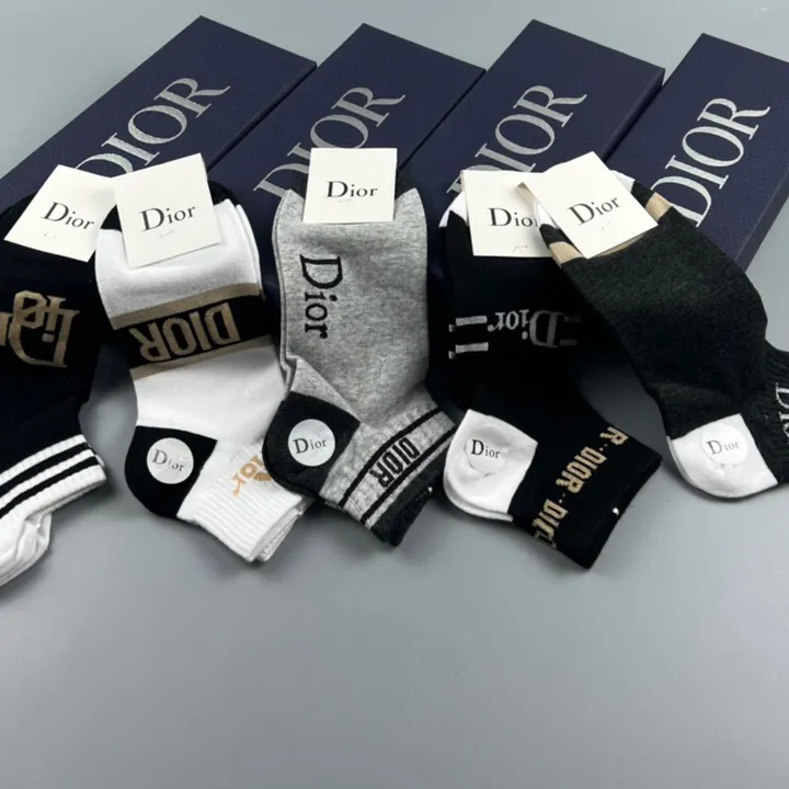 スーパーコピー グッチ 靴下