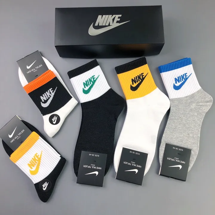 スーパーコピー ナイキ 靴下