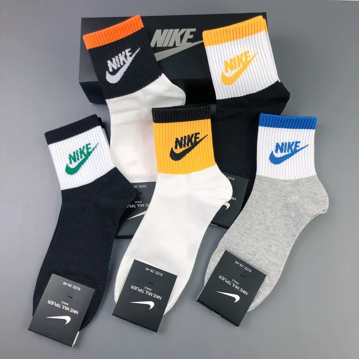 スーパーコピー ナイキ 靴下