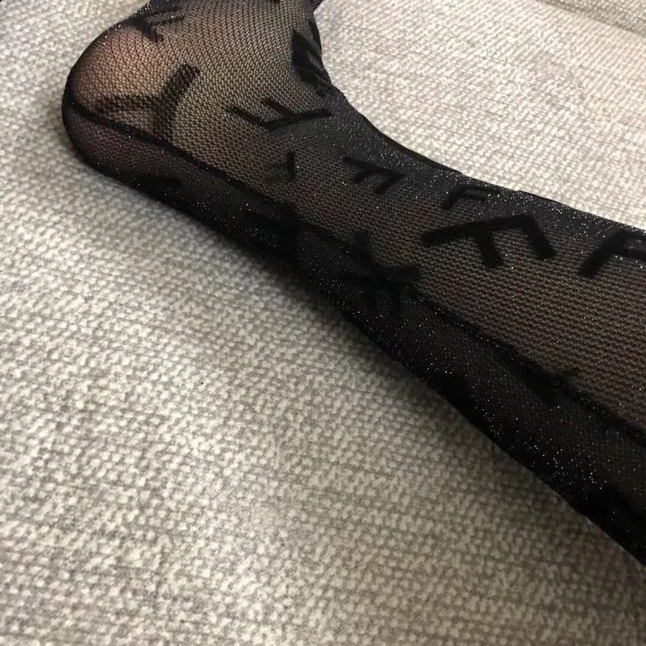 スーパーコピー ヴェルサーチ 靴下