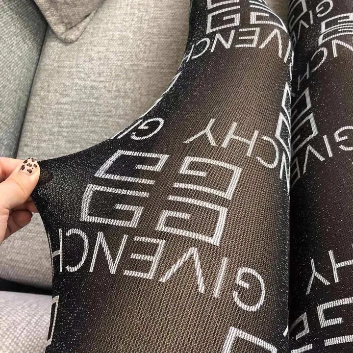 スーパーコピー ジバンシィ 靴下