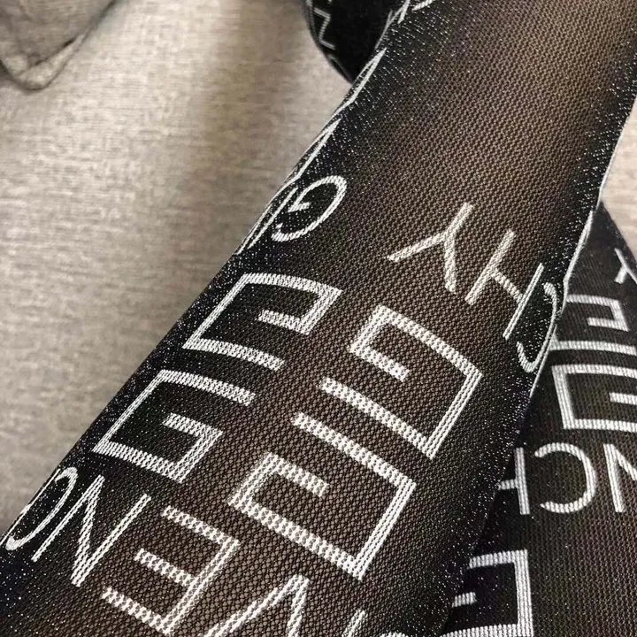 スーパーコピー ジバンシィ 靴下