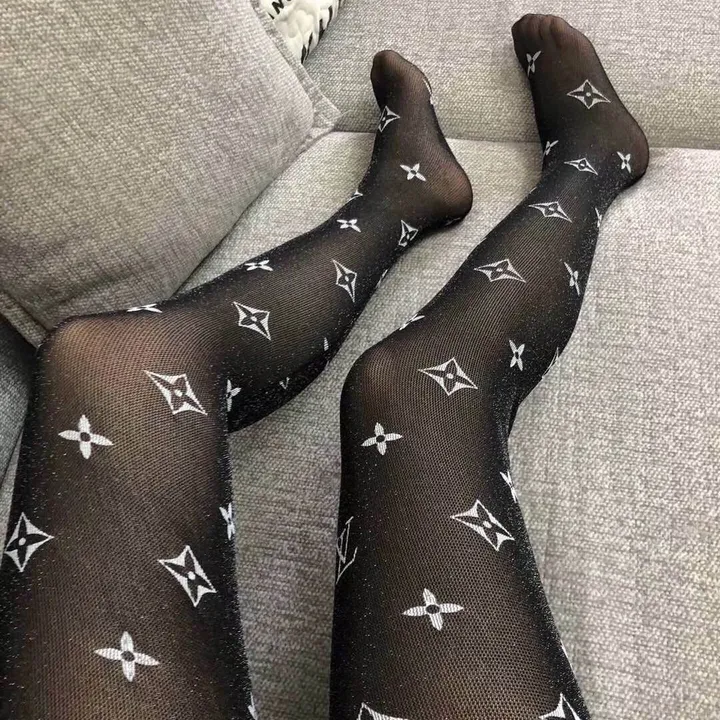 スーパーコピー ジバンシィ 靴下