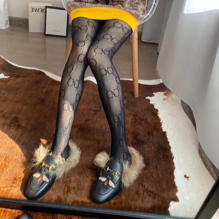 スーパーコピー グッチ 靴下