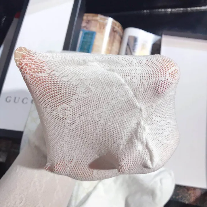 スーパーコピー グッチ 靴下