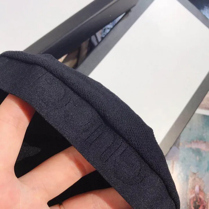 スーパーコピー グッチ 靴下