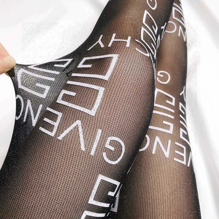 スーパーコピー ジバンシィ 靴下