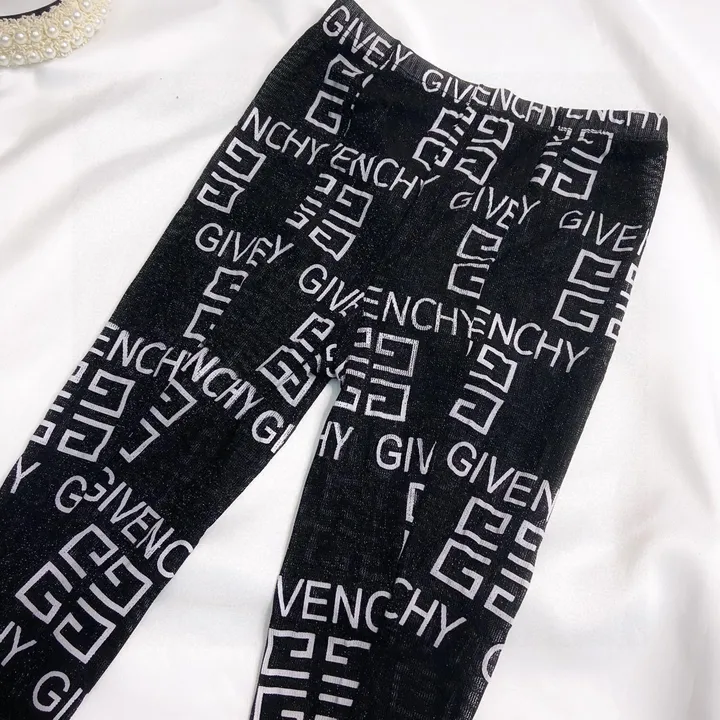 スーパーコピー ジバンシィ 靴下