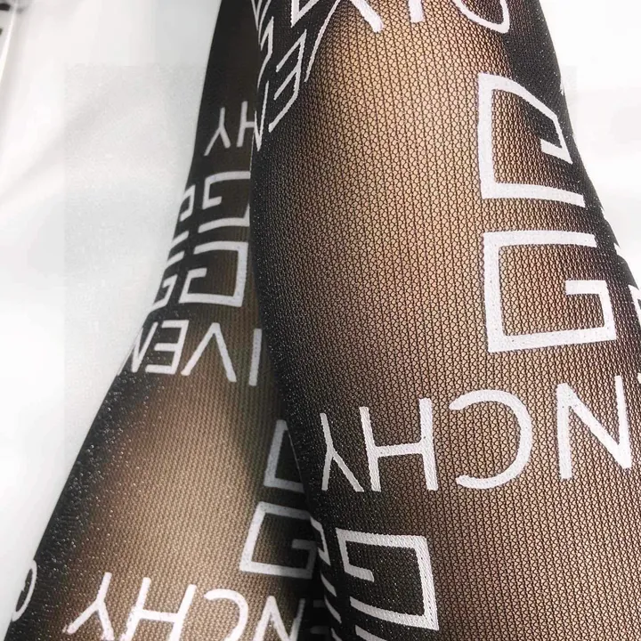 スーパーコピー ジバンシィ 靴下