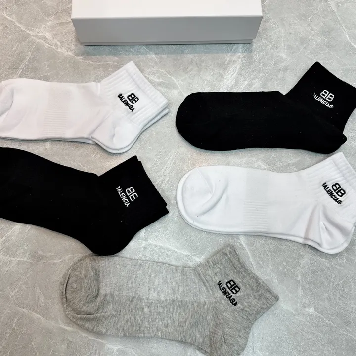 スーパーコピー セリーヌ 靴下