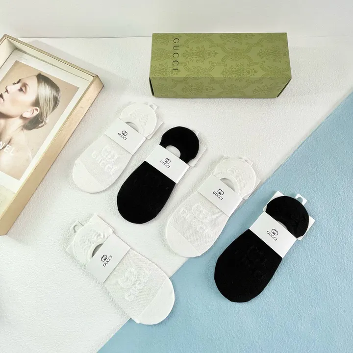 スーパーコピー グッチ 靴下