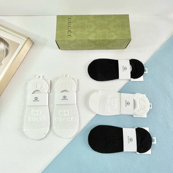 スーパーコピー グッチ 靴下