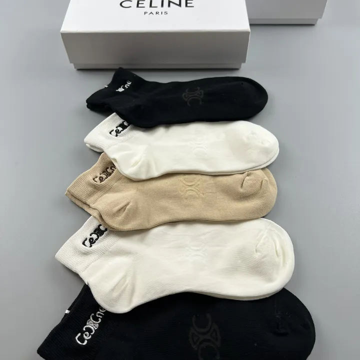 スーパーコピー ディオール 靴下