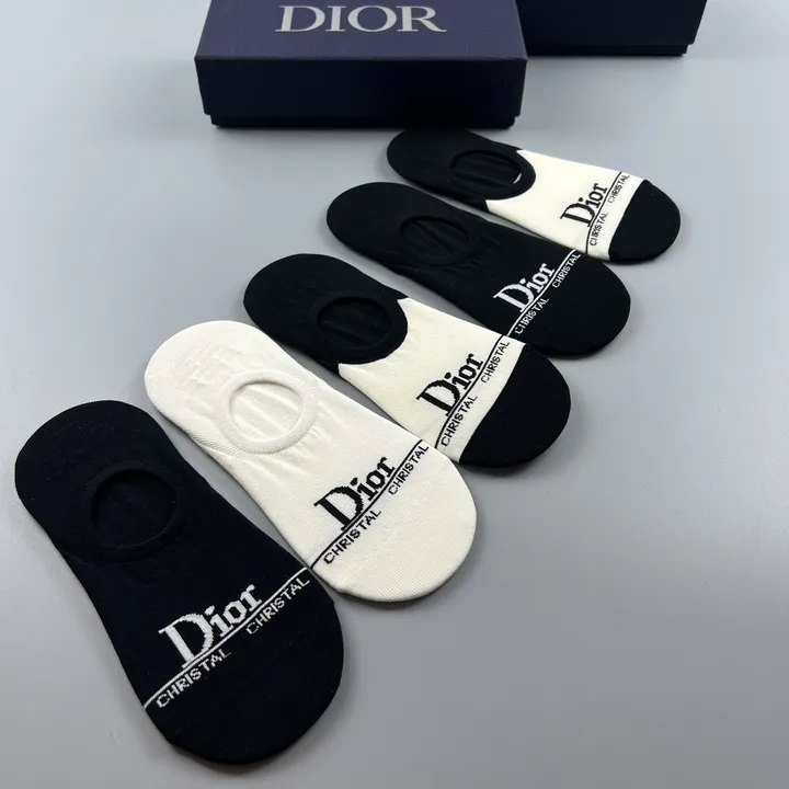 スーパーコピー ディオール 靴下
