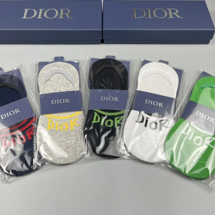 スーパーコピー ディオール 靴下