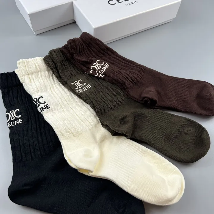 スーパーコピー セリーヌ 靴下