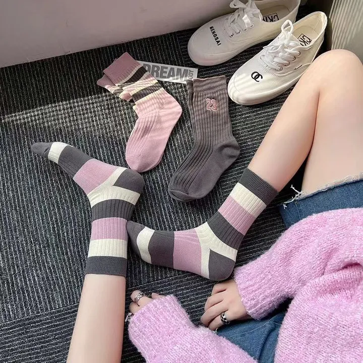 スーパーコピー ディオール 靴下