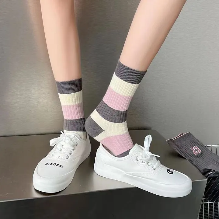 スーパーコピー ディオール 靴下