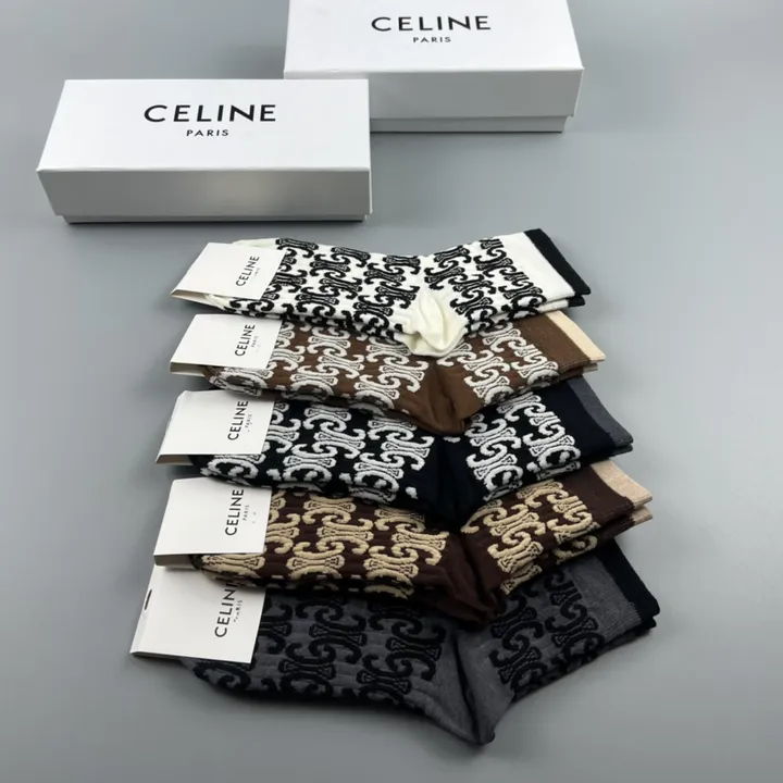 スーパーコピー ディオール 靴下