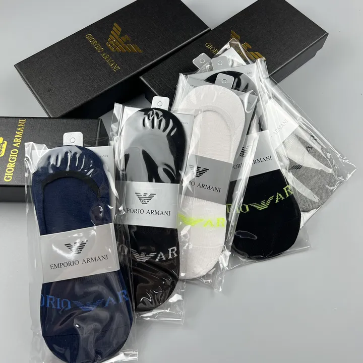 スーパーコピー アルマーニ 靴下