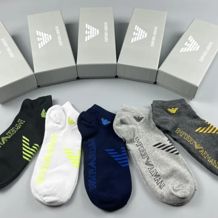 スーパーコピー アルマーニ 靴下