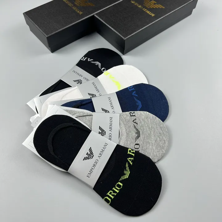 スーパーコピー アルマーニ 靴下