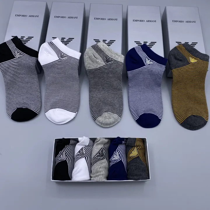 スーパーコピー アルマーニ 靴下