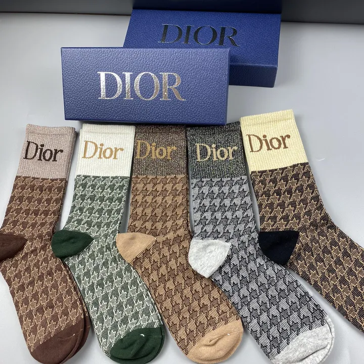 スーパーコピー ディオール 靴下