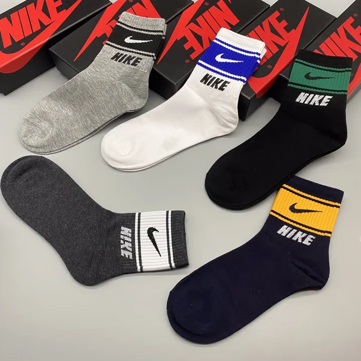 スーパーコピー ナイキ 靴下