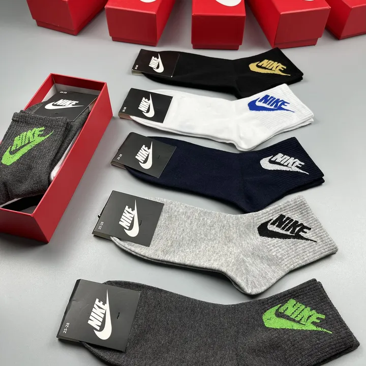 スーパーコピー ナイキ 靴下