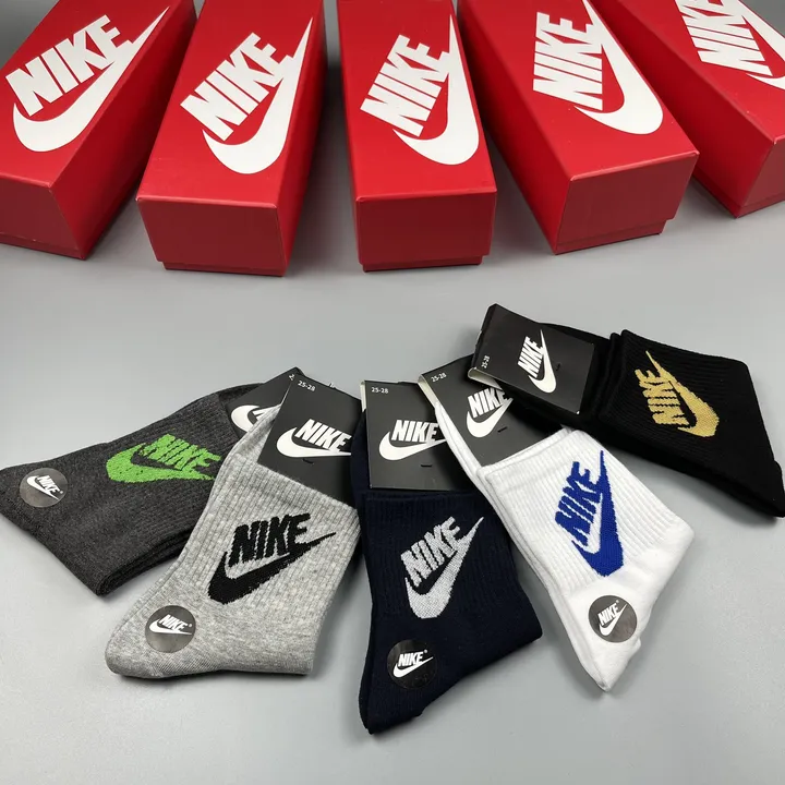 スーパーコピー ナイキ 靴下