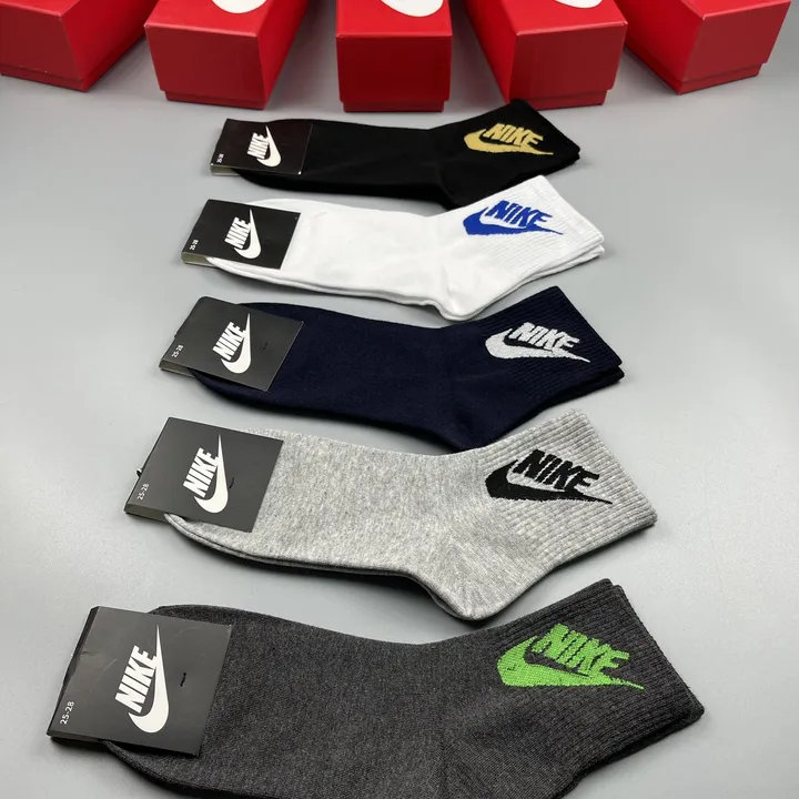 スーパーコピー ナイキ 靴下